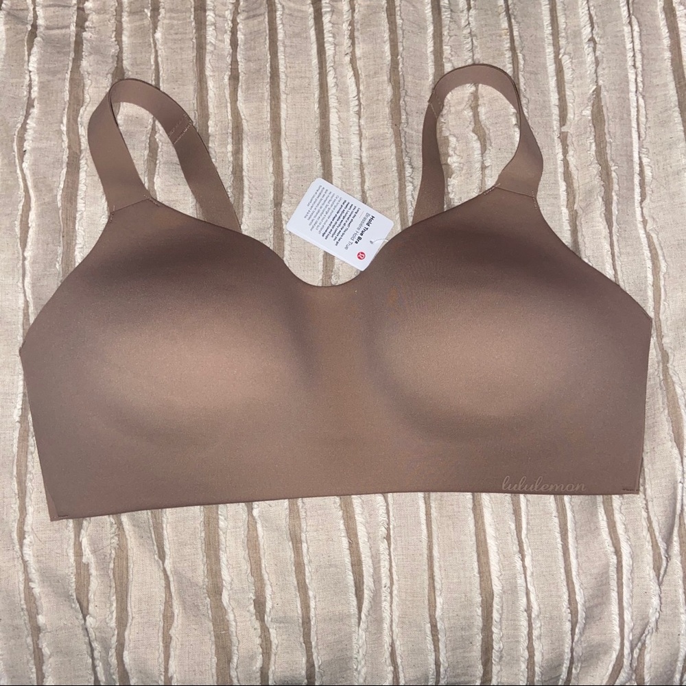 NWT Lululemon Hold True Bra